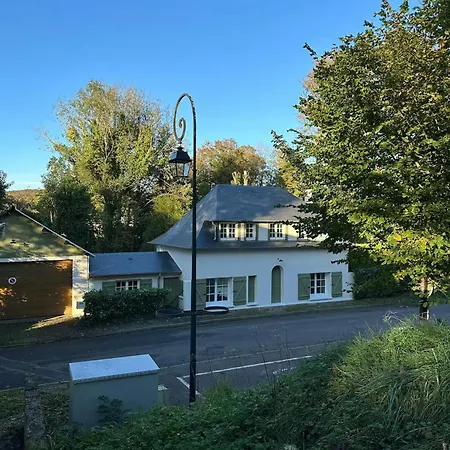 بيت للعطل Charming House In Lyons-la-Forêt